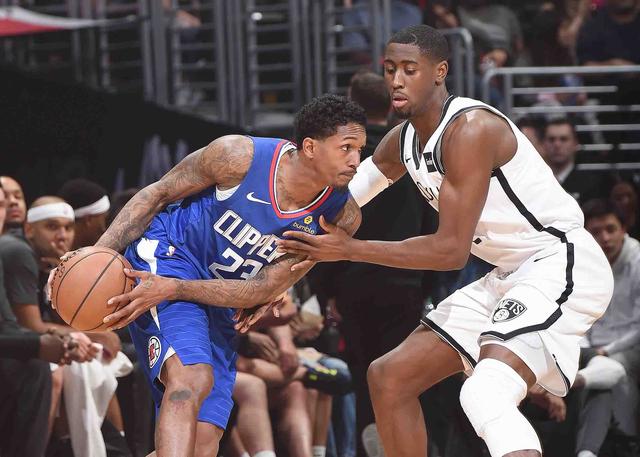 格外不同 格外不同