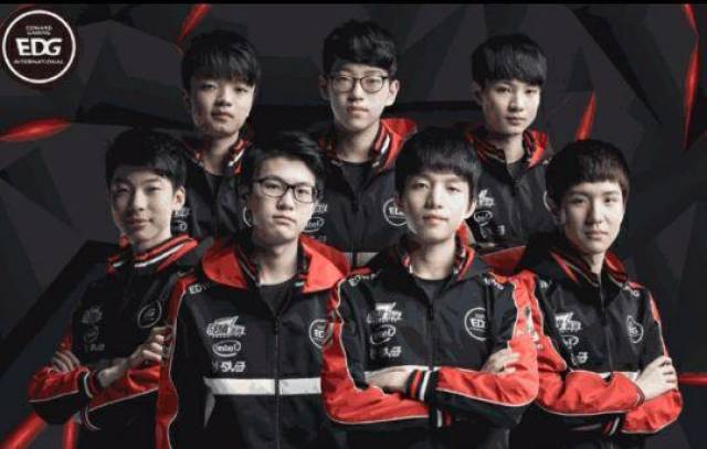 世体：赫罗纳战巴萨门票已售罄，球迷可在赛前参加美食聚餐